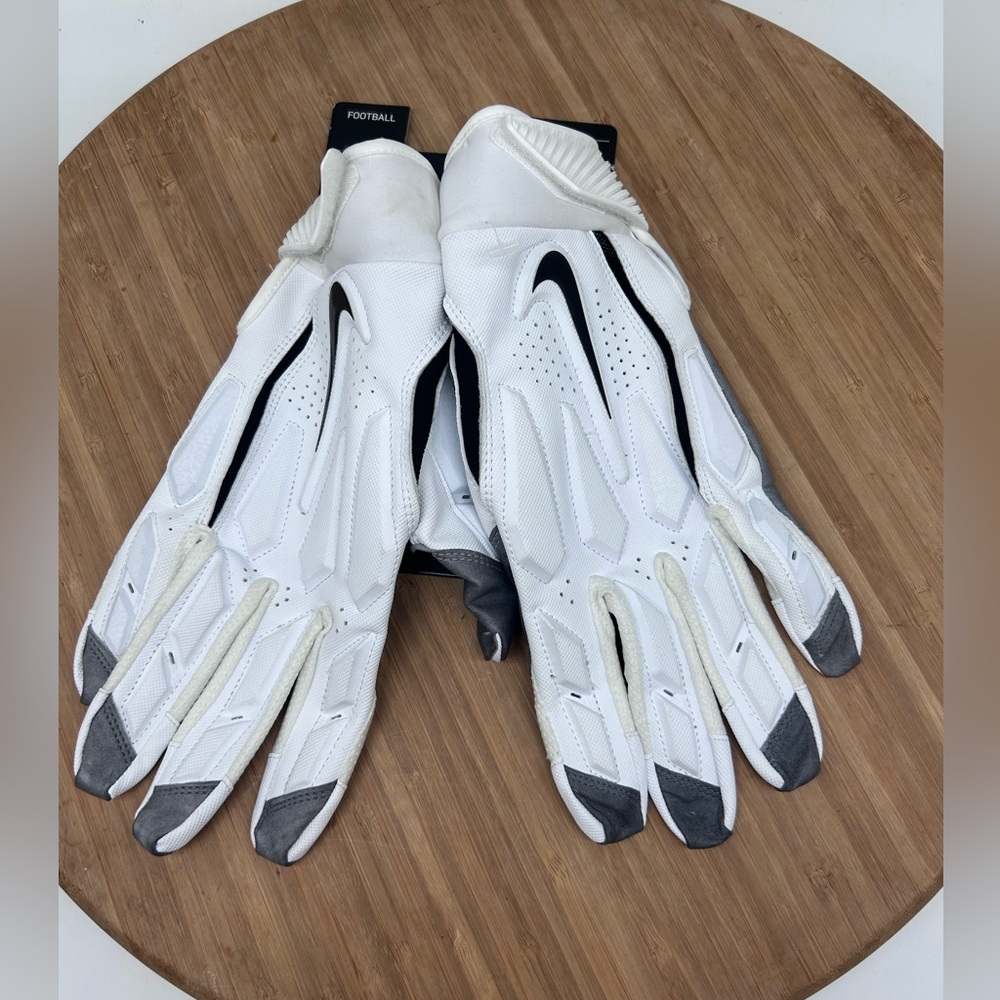 Nike D-Tack Lineman Padded Football Gloves White Black CV0342-184 Men's Size 3XL